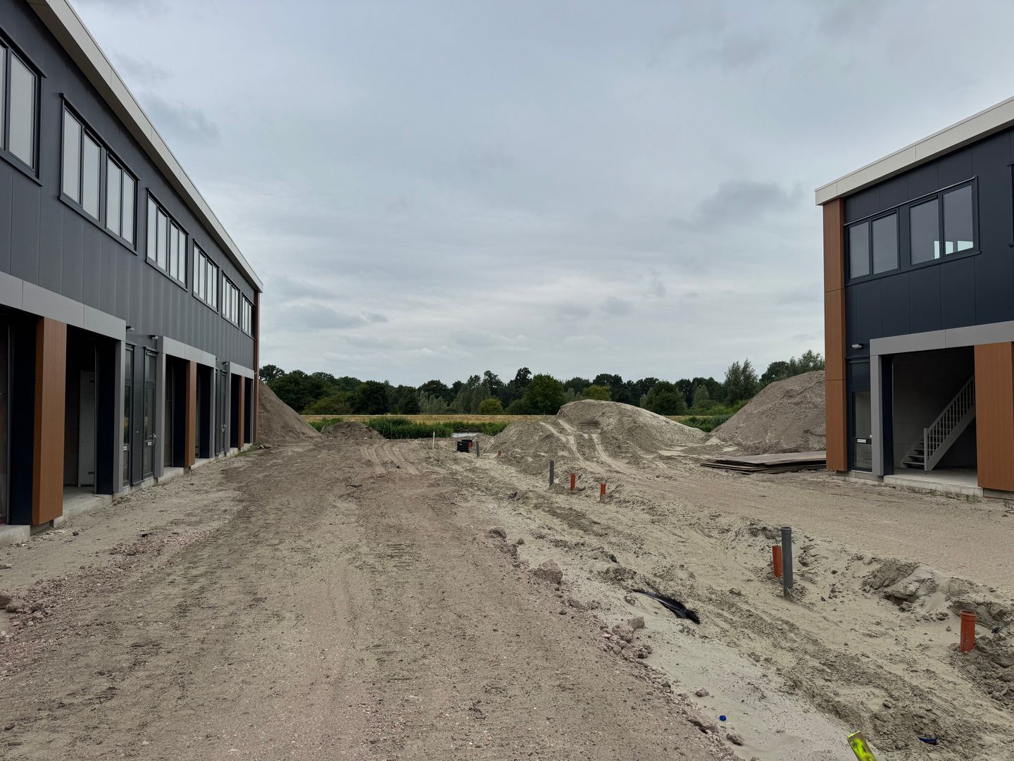 View photo 2 of Nieuwe Bredase Baan 12-L
