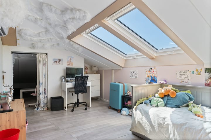 Foto 31 van Cipreshout 62