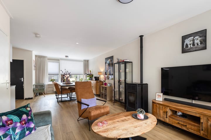 Foto 11 van Bruggertstraat 3