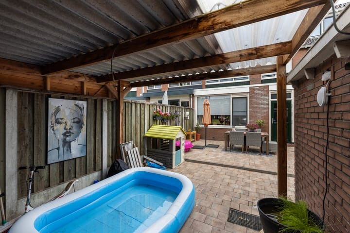 Foto 18 van Bruggertstraat 3