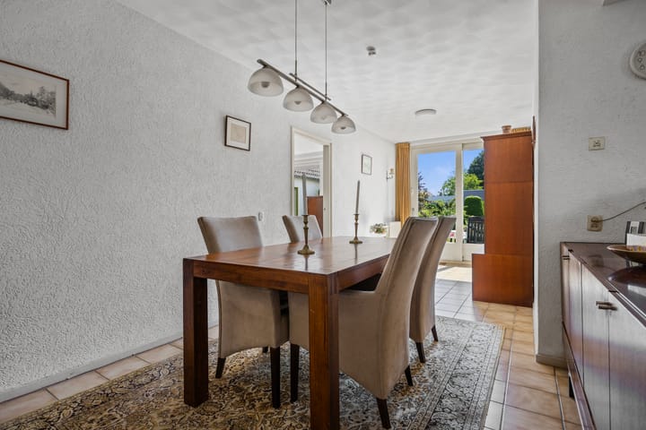 Foto 15 van Sassenheimseweg 8