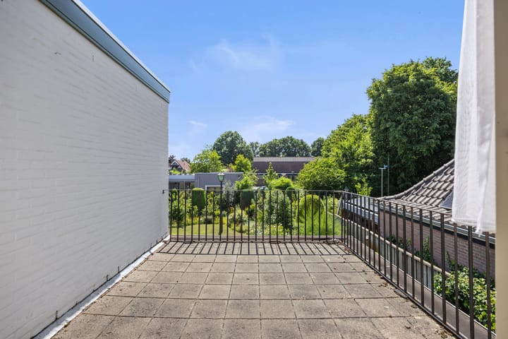 Foto 37 van Sassenheimseweg 8