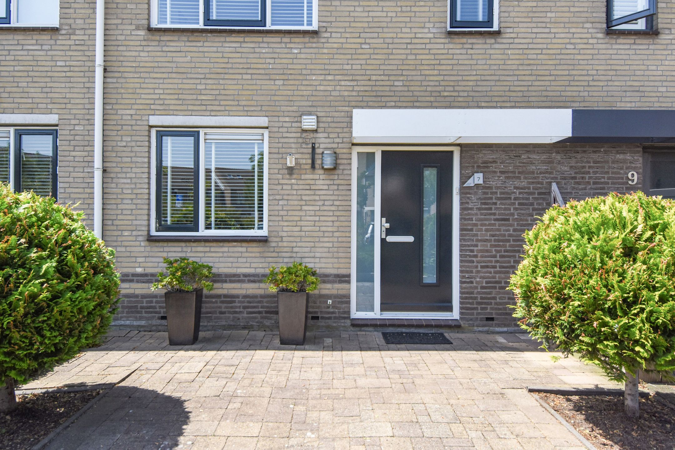 Photo 6 of Aalbersestraat 7