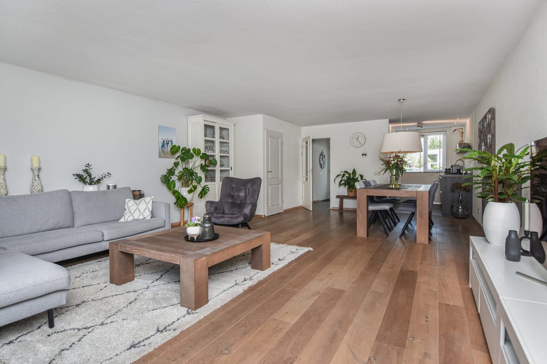 Photo 23 of Aalbersestraat 7