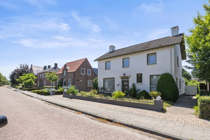 Foto 57 van Sassenheimseweg 8