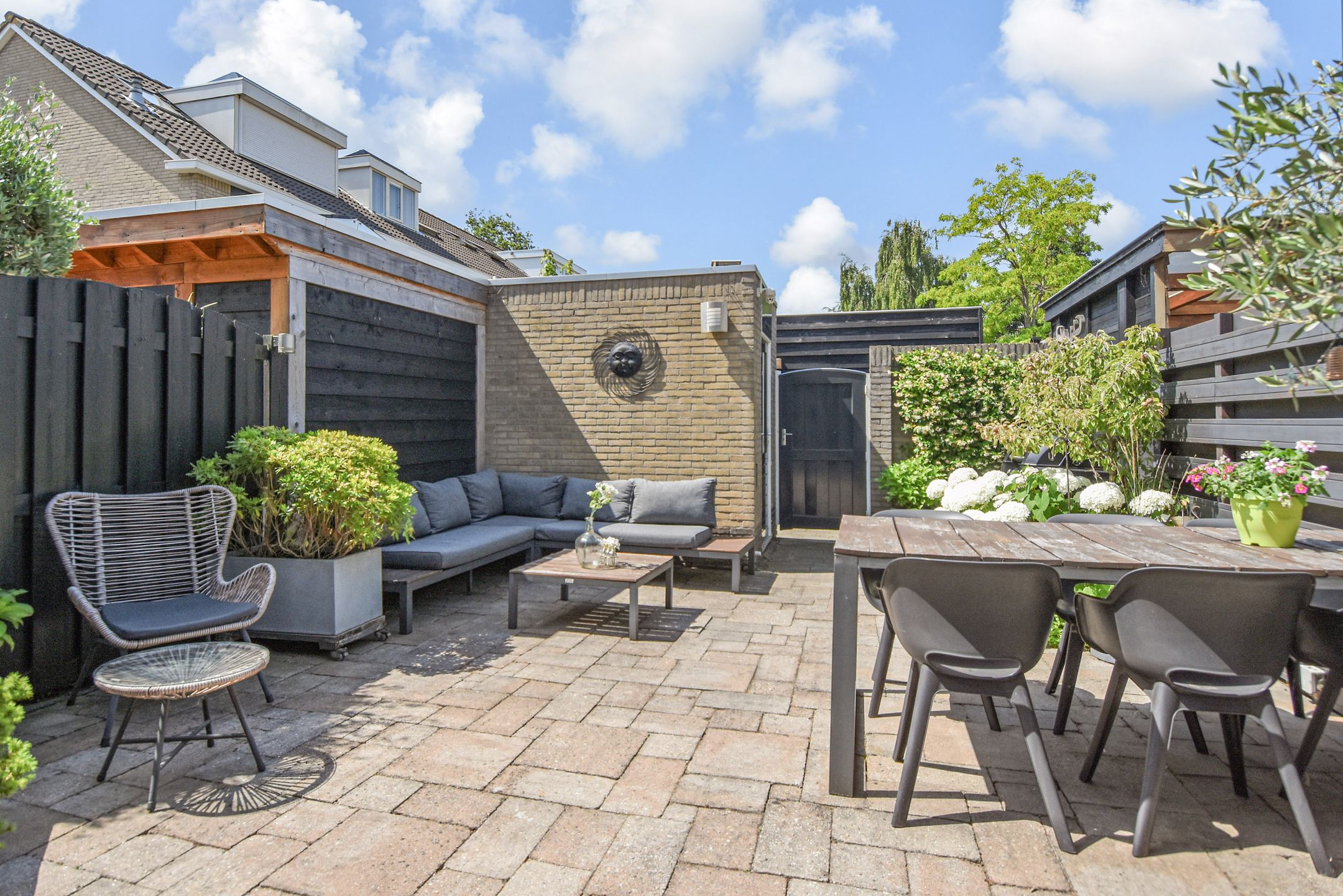 Photo 33 of Aalbersestraat 7