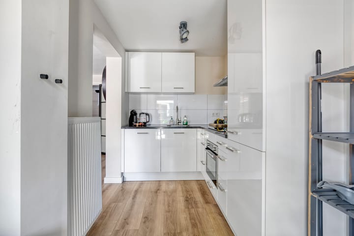 Photo 16 of Burgemeester Engelbertsstraat 36