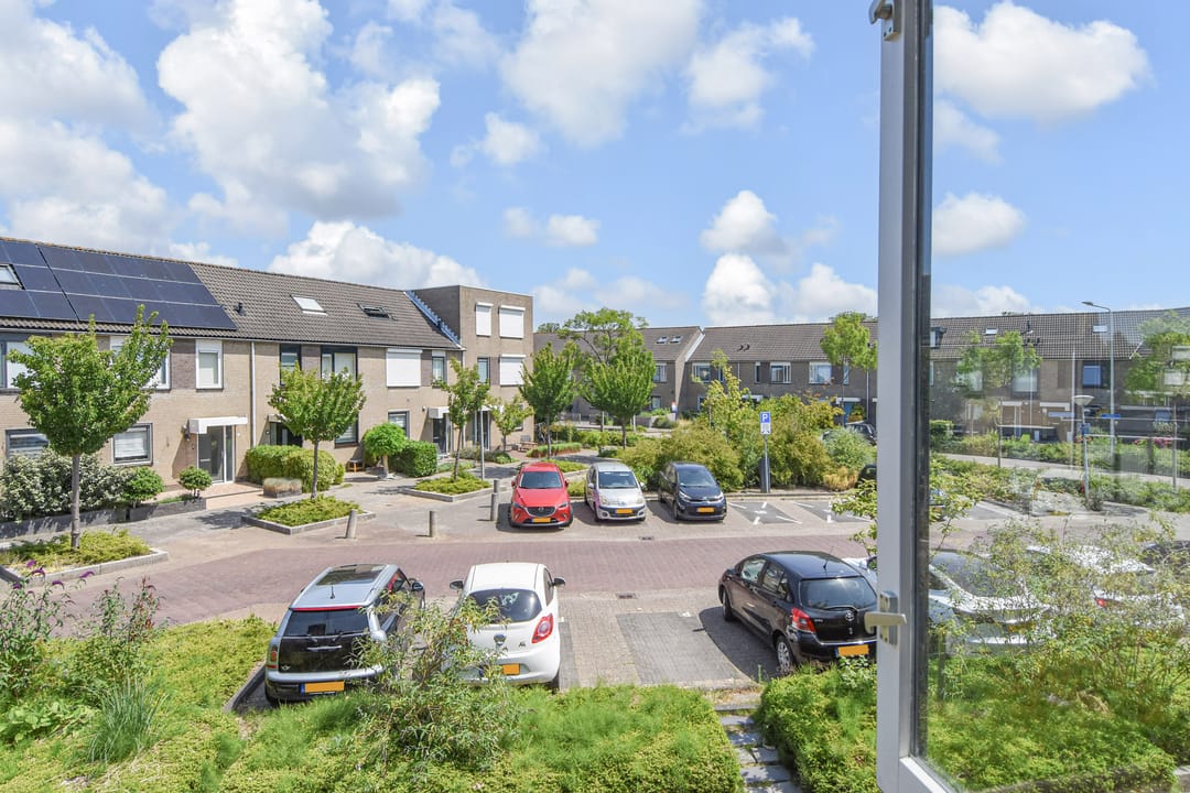 Photo 38 of Aalbersestraat 7