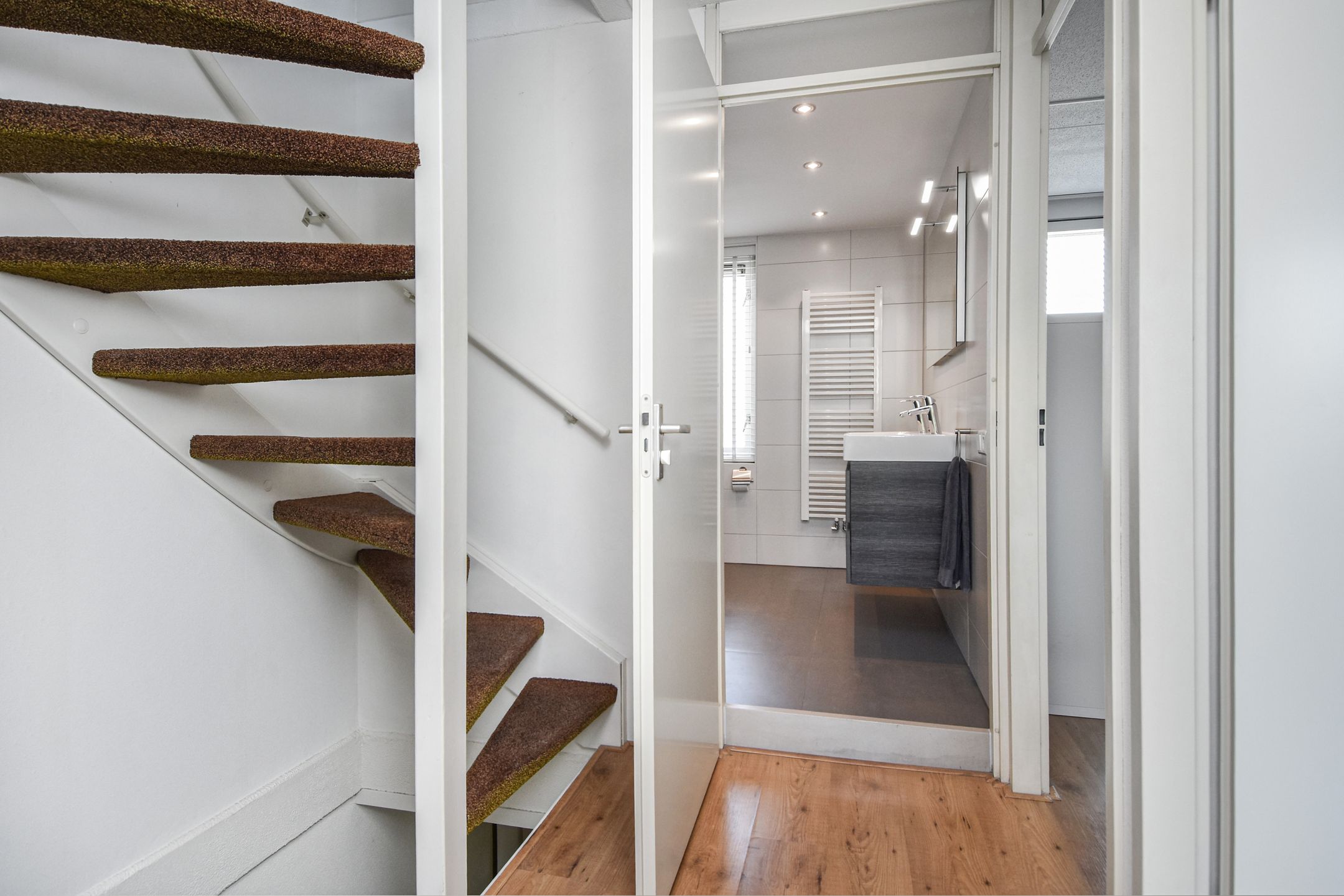 Photo 39 of Aalbersestraat 7