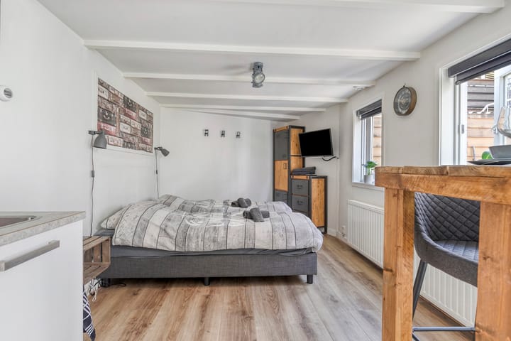 Photo 21 of Burgemeester Engelbertsstraat 36