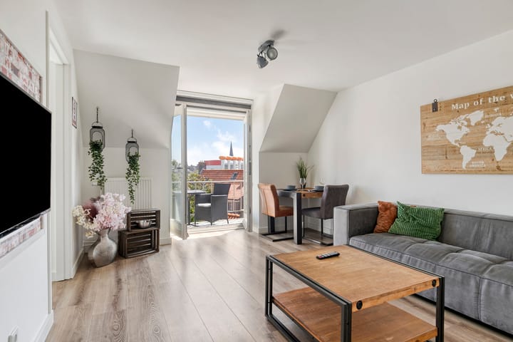 Photo 29 of Burgemeester Engelbertsstraat 36