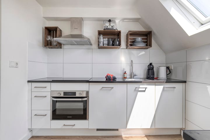 Photo 31 of Burgemeester Engelbertsstraat 36