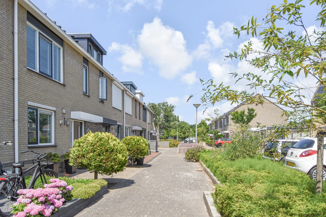 Photo 56 of Aalbersestraat 7