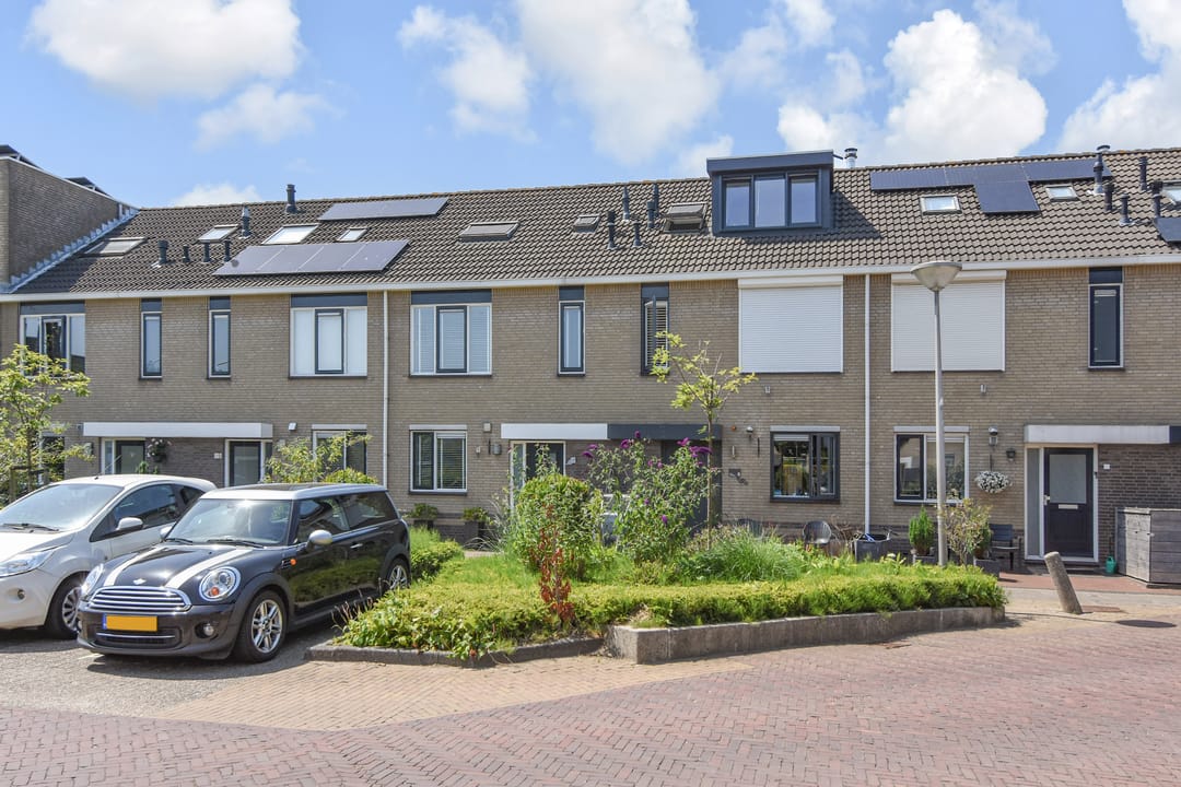 Photo 58 of Aalbersestraat 7