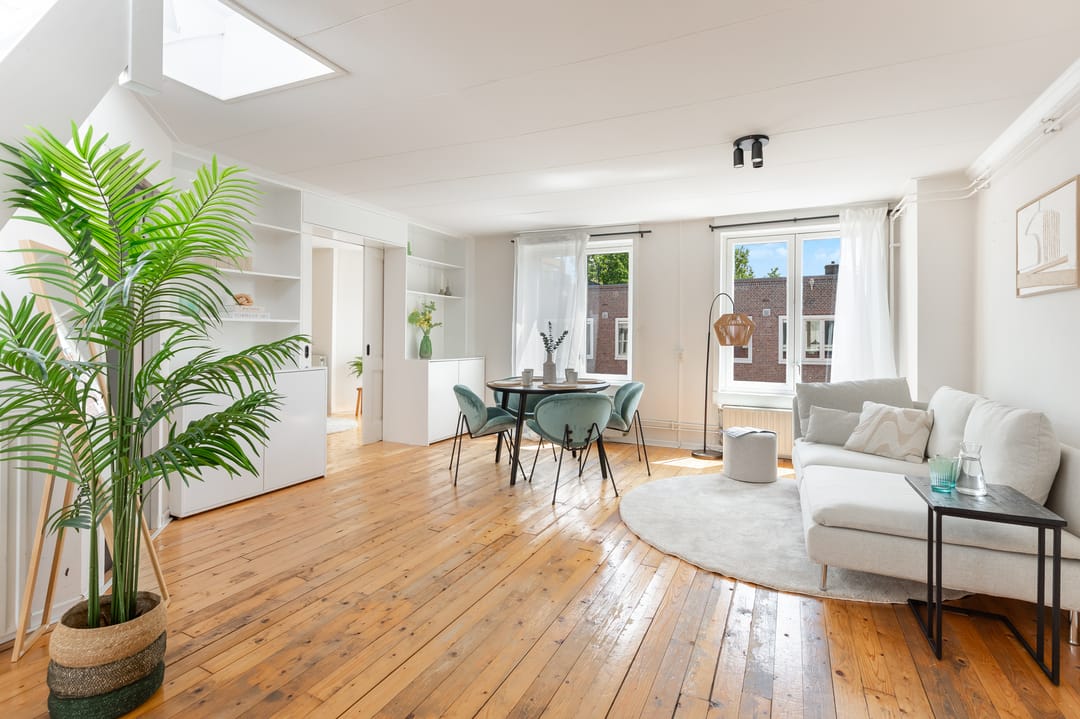 Foto 2 van Jan van Riebeekstraat 30-3