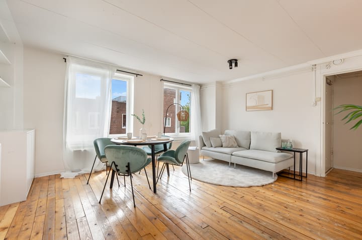 Foto 6 van Jan van Riebeekstraat 30-3