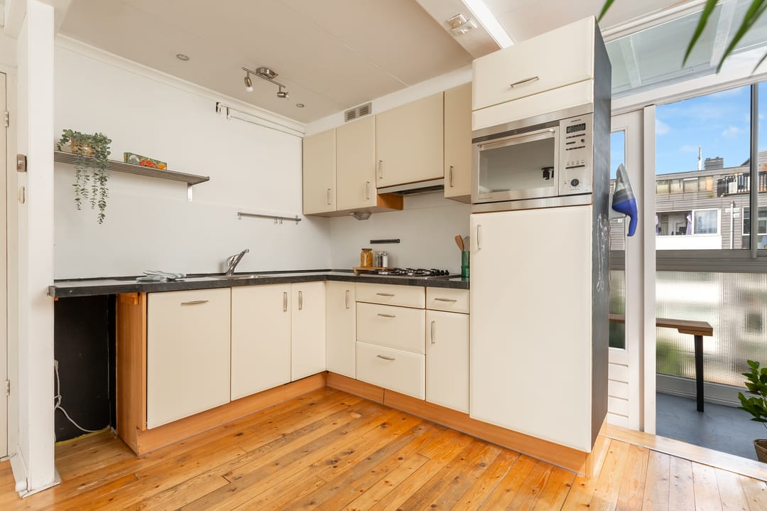 Foto 17 van Jan van Riebeekstraat 30-3