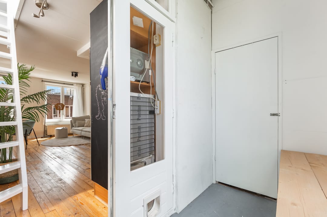 Foto 23 van Jan van Riebeekstraat 30-3