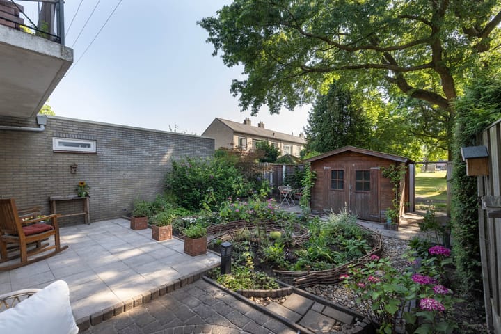 Foto 3 van S.L. Louwesstraat 165