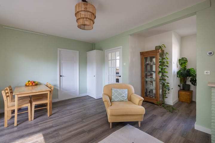 Foto 6 van S.L. Louwesstraat 165