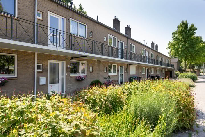 Foto 26 van S.L. Louwesstraat 165