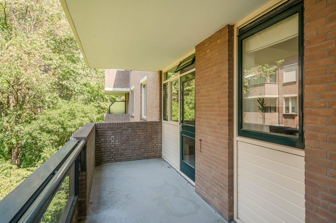 Foto 31 van Johan van Oldenbarneveltlaan 27-D