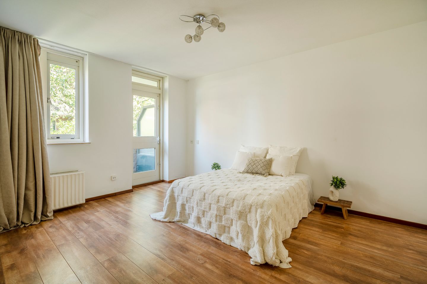 Foto 49 van Johan van Oldenbarneveltlaan 27-D