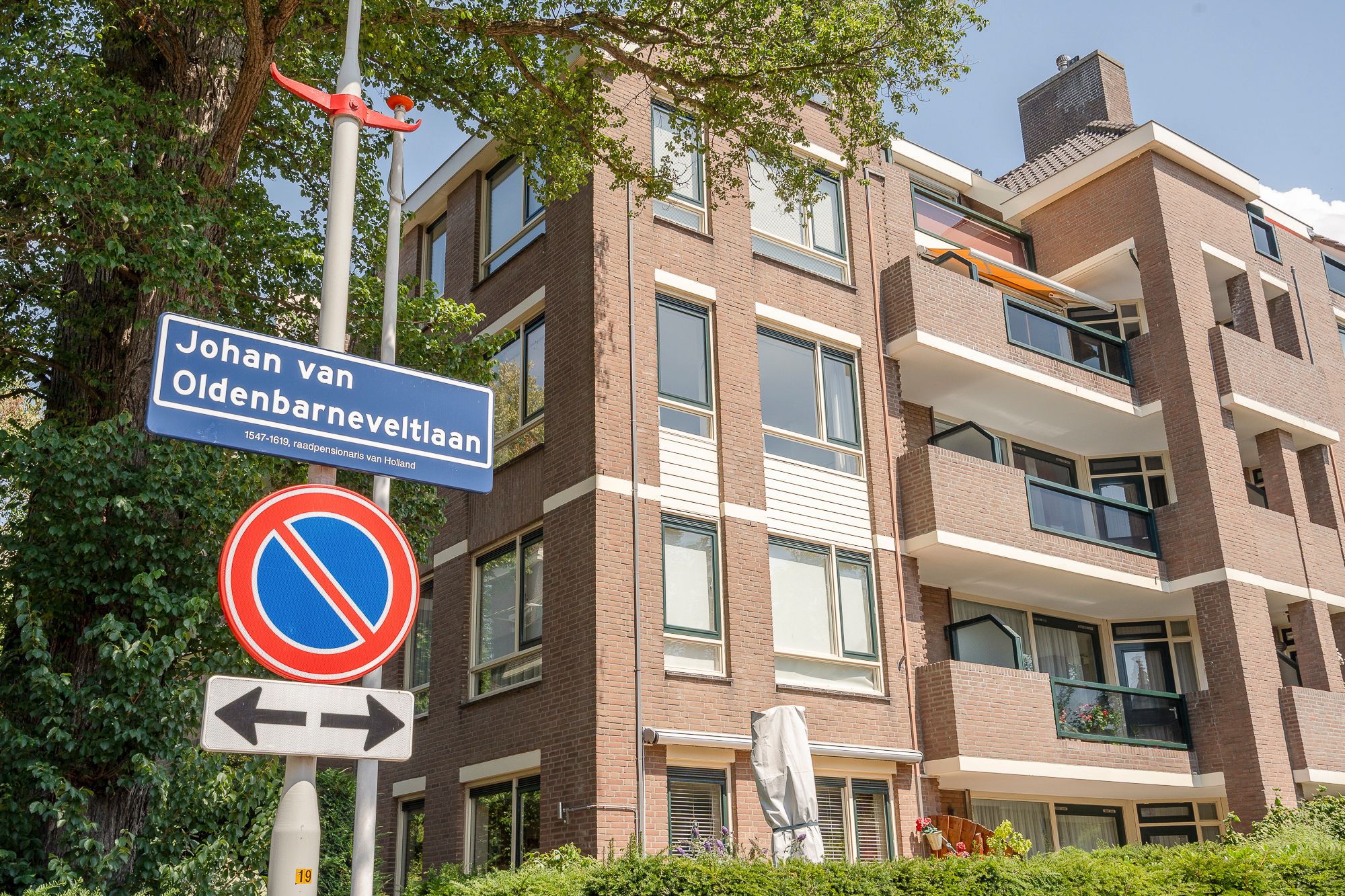 Foto 54 van Johan van Oldenbarneveltlaan 27-D