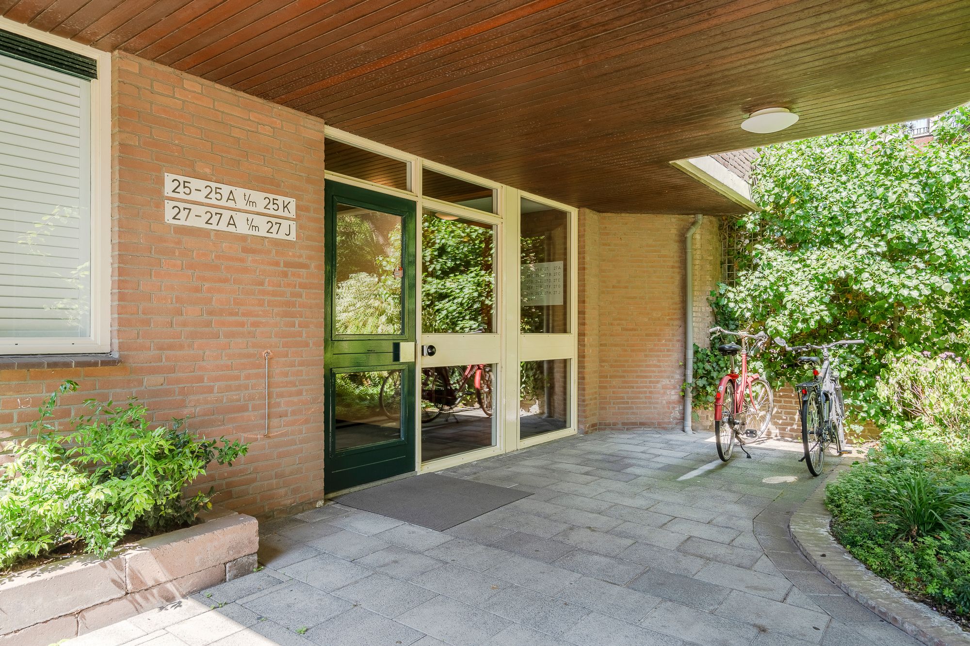 Foto 57 van Johan van Oldenbarneveltlaan 27-D