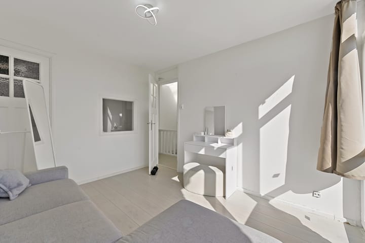 Foto 27 van Den Hertigstraat 70-A