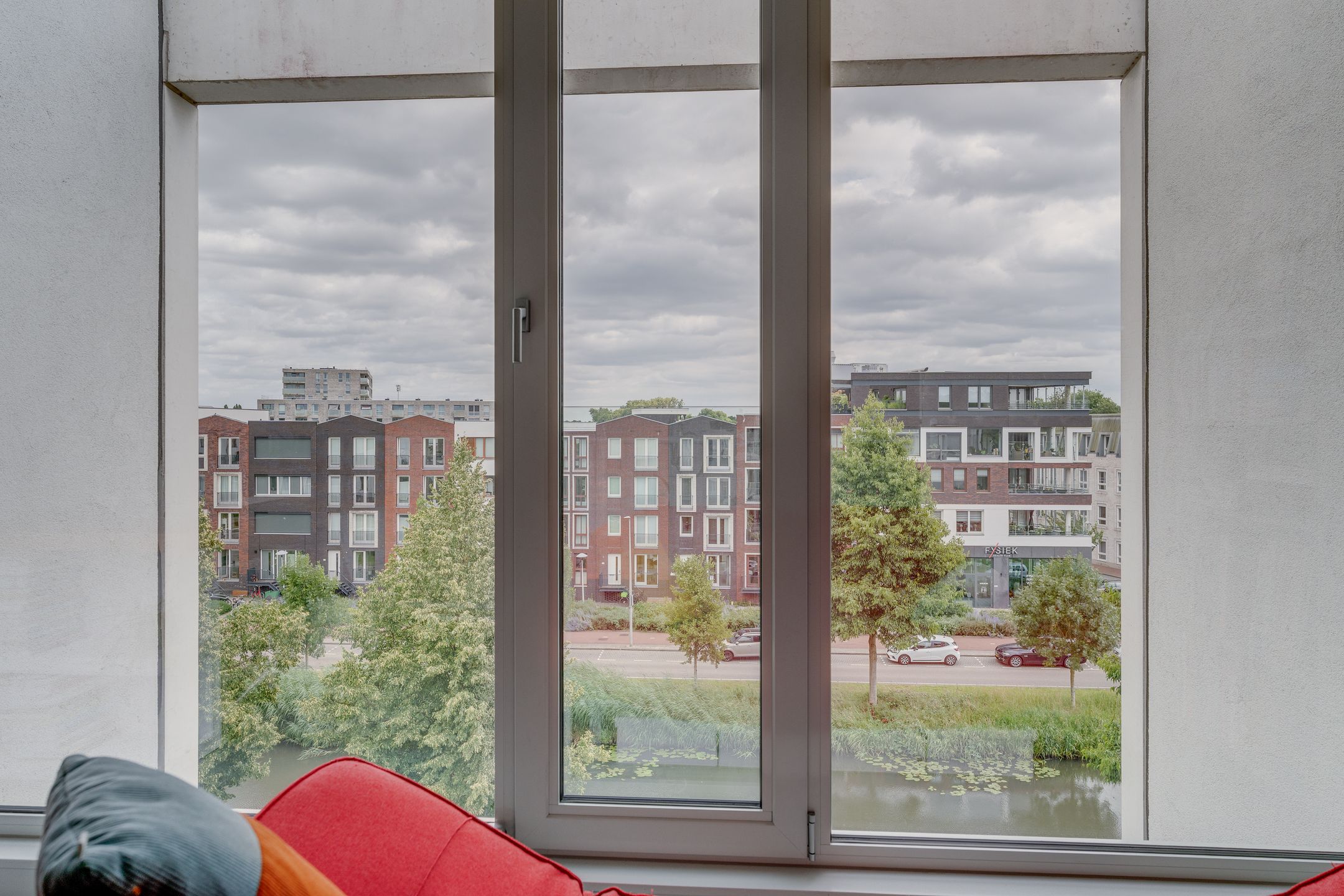 Foto 24 van Sartreweg 172