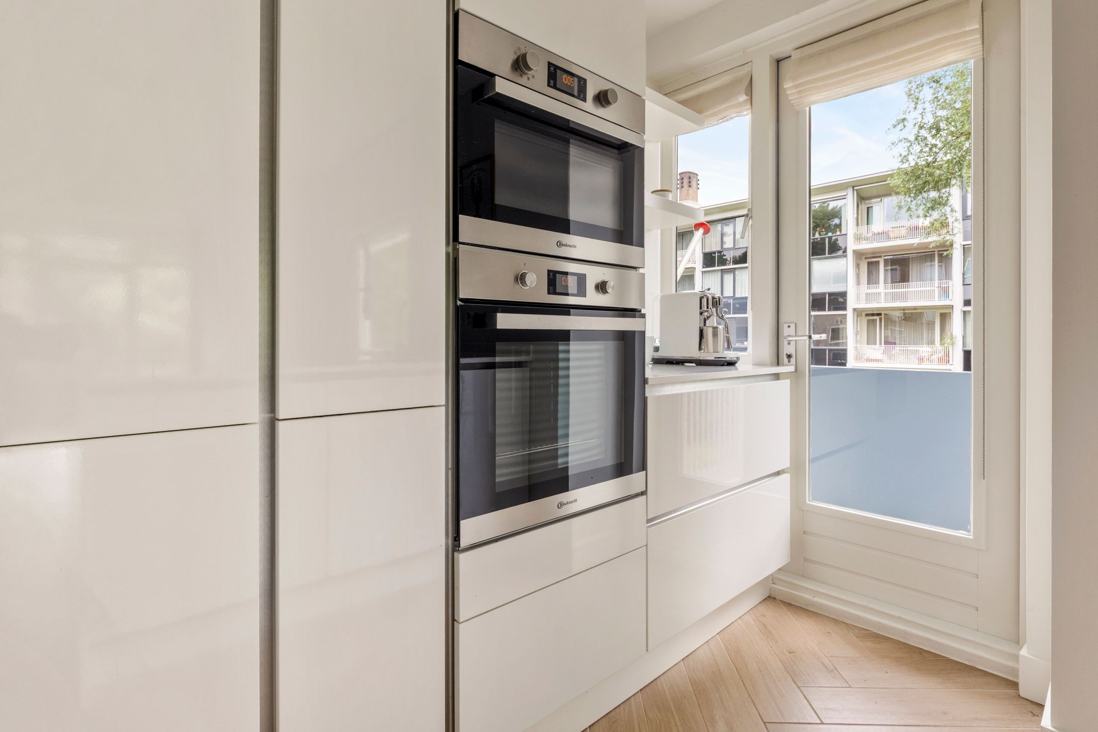 Photo 21 of Beethovenstraat 149-2