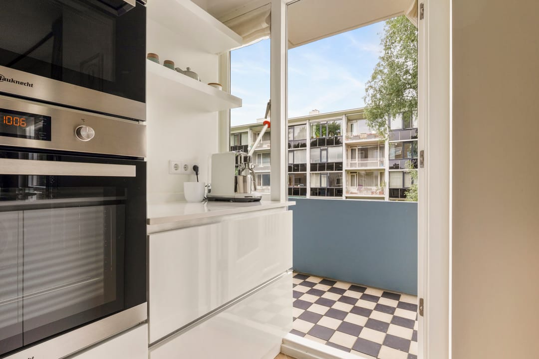 Photo 22 of Beethovenstraat 149-2