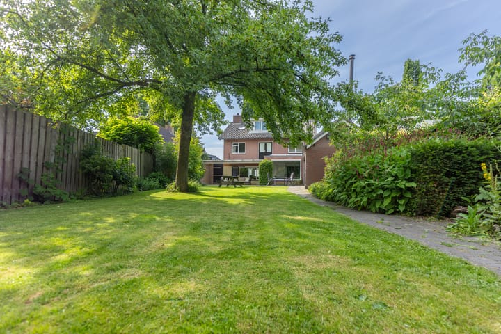 Foto 48 van Heuvelstraat 27