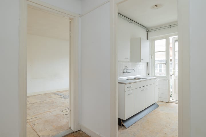 Foto 9 van Jekerstraat 14-3