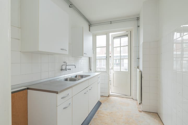 Foto 10 van Jekerstraat 14-3