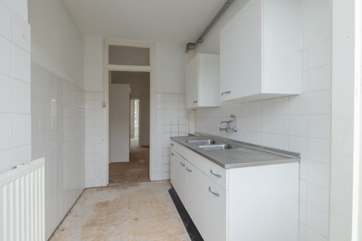 Foto 12 van Jekerstraat 14-3