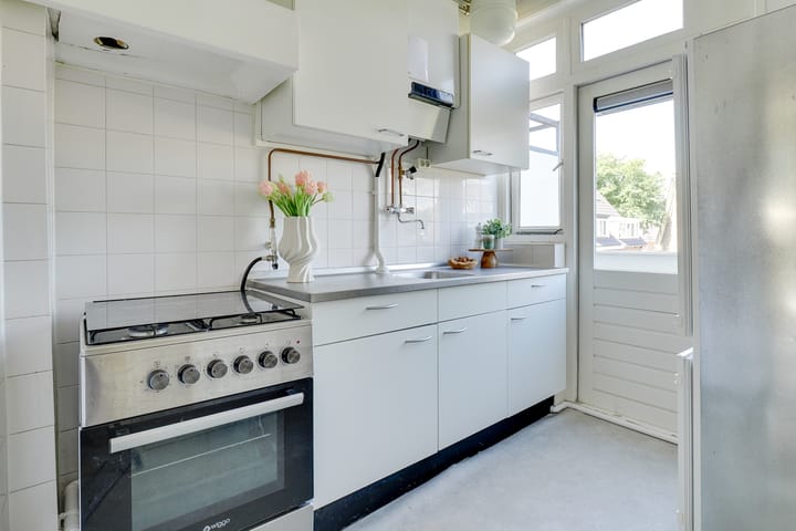 Photo 11 of Petemoederslaan 14-BSA