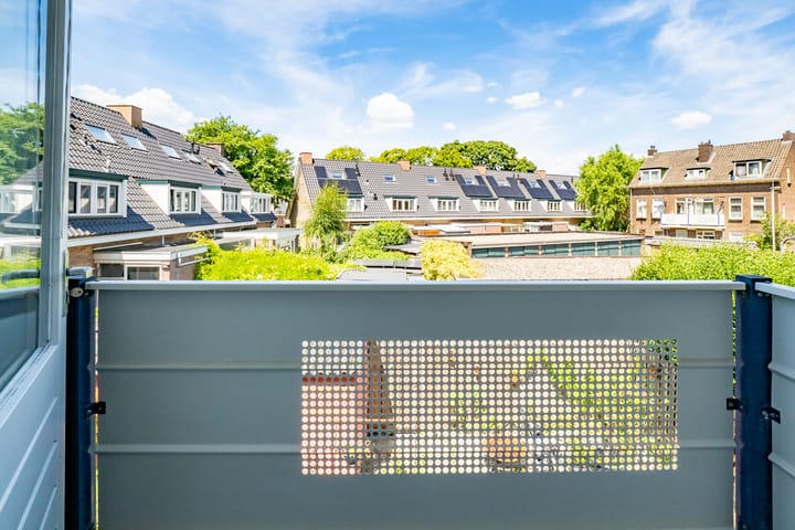 Photo 14 of Petemoederslaan 14-BSA