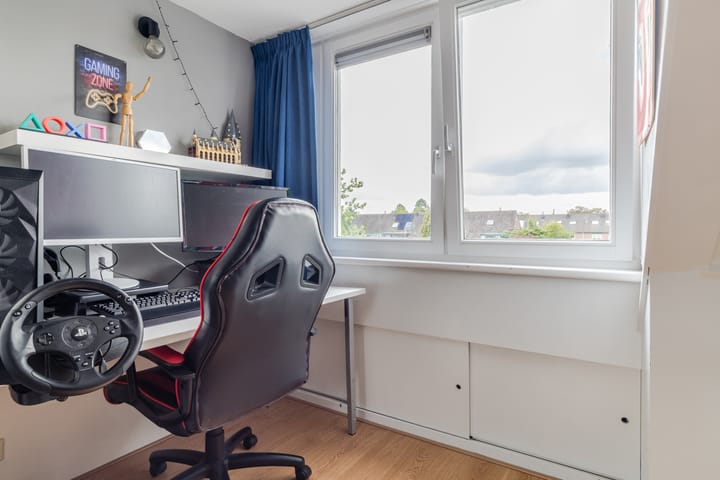 Foto 27 van Libel 25