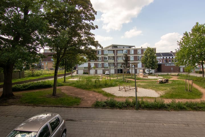 Foto 15 van Le Bron de Vexelastraat 67