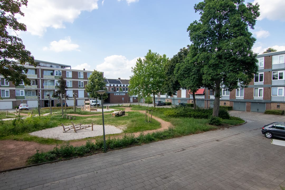 Foto 17 van Le Bron de Vexelastraat 67