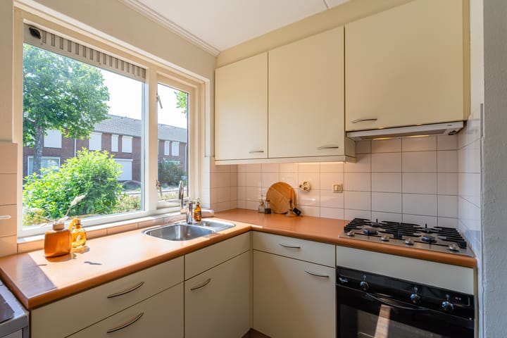 Photo 13 of Boegstraat 24