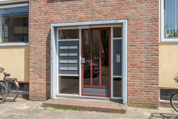 Foto 7 van Professor Hoogveldstraat 13