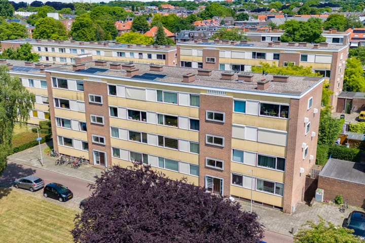 Foto 27 van Professor Hoogveldstraat 13