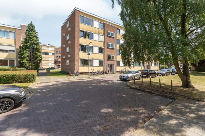 Foto 28 van Professor Hoogveldstraat 13