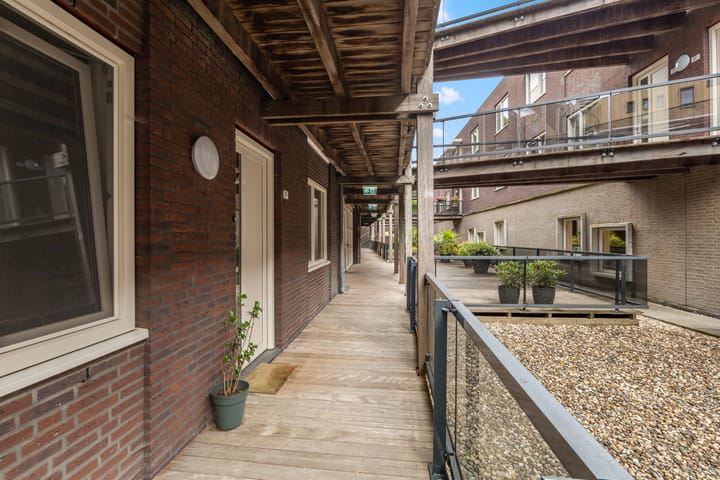 Photo 36 of Burgemeester Prinsensingel 89-C