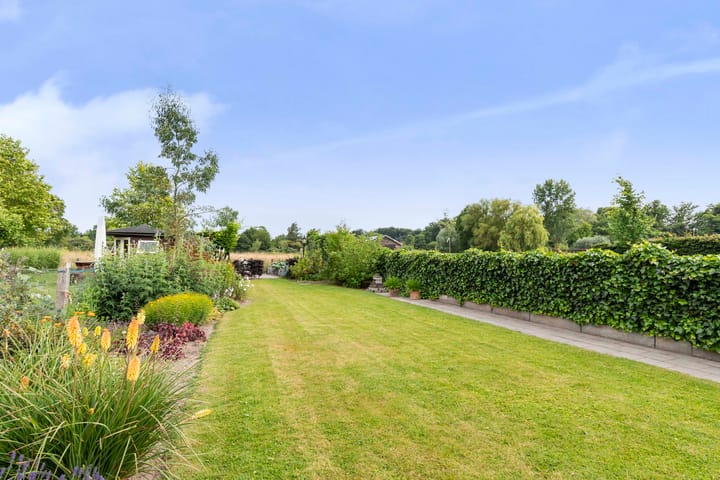 Photo 4 of Emperweg 27