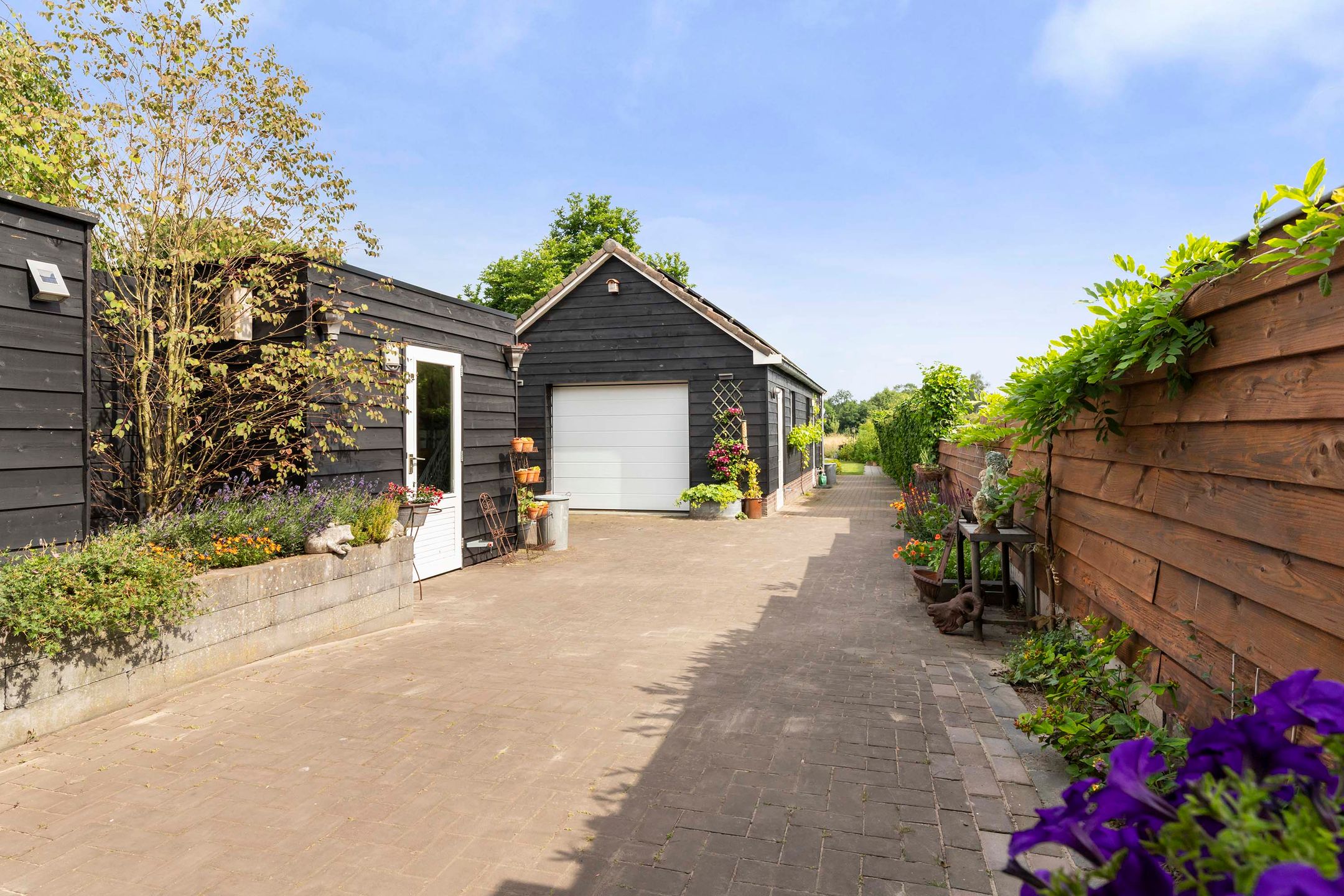 Foto 36 van Emperweg 27