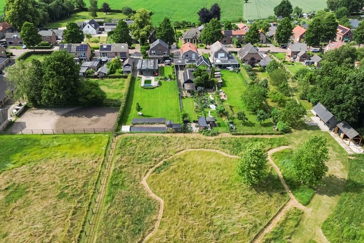 Foto 56 van Emperweg 27